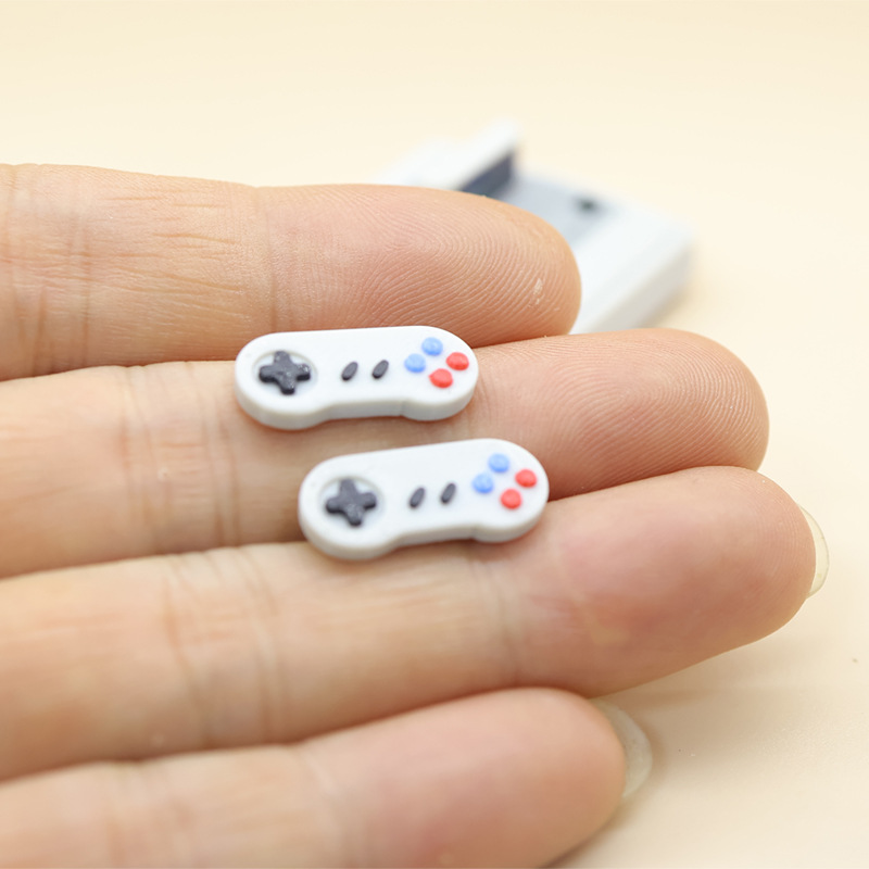 1set Dollhouse Mini Retro Game - Retro Gaming Fun recensione e prezzo