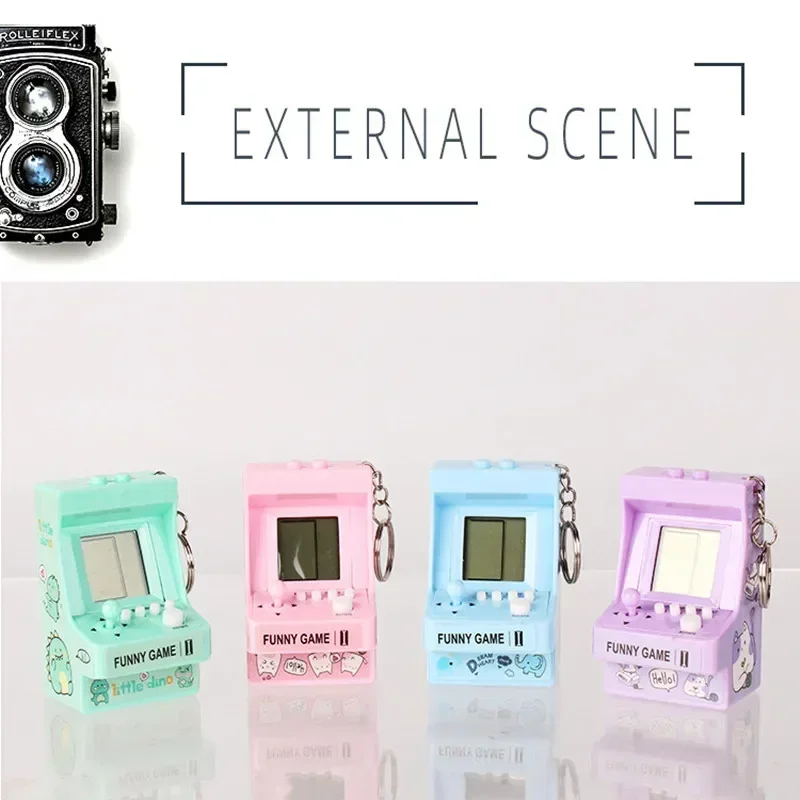 Portable Mini Pocket Keychain  - Retro Gaming Keychain recensione e prezzo