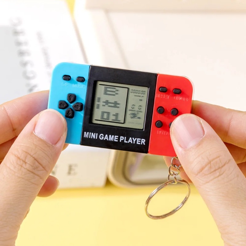 Retro Classic Tetris Game Hand - Retro Gaming Keychain recensione e prezzo