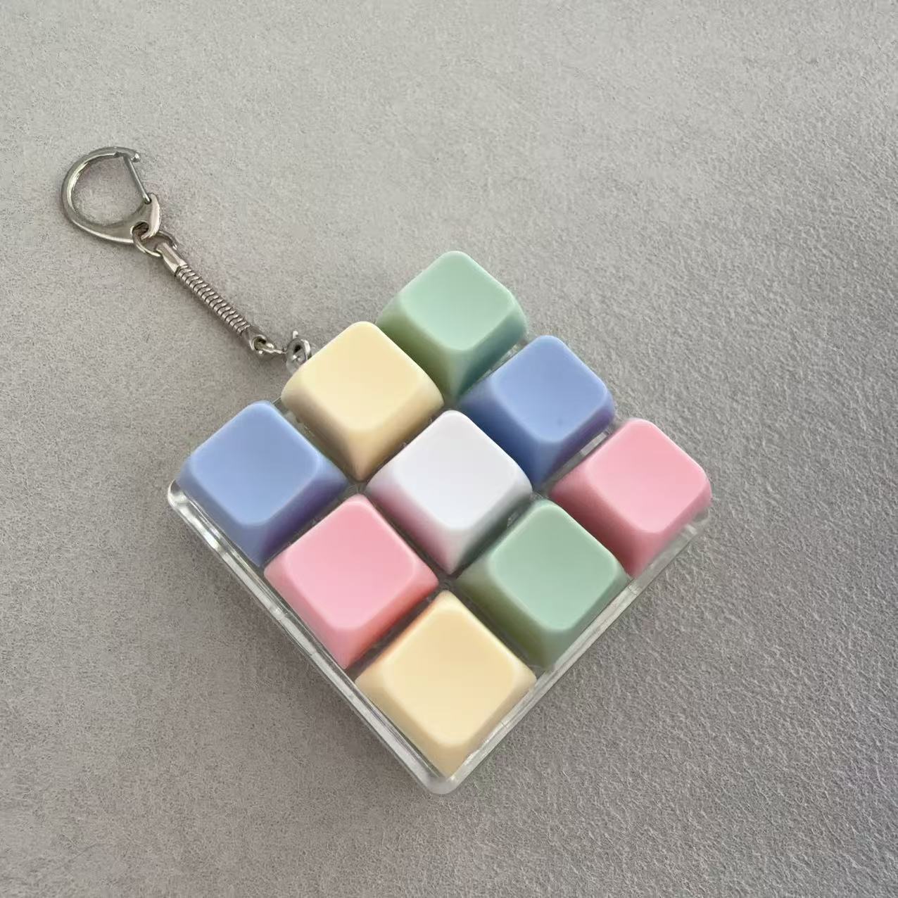 Tetris-Inspired 9-Key Fidget K - Retro Gaming Keychain recensione e prezzo
