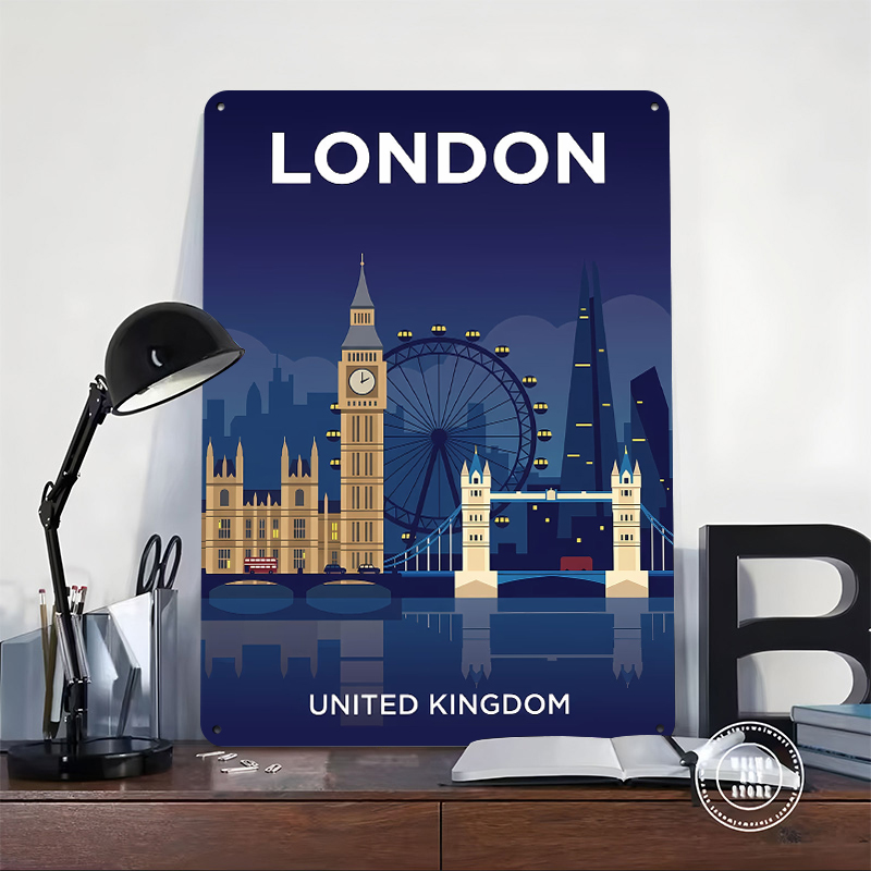 London Skyline At Night Poster - Retro Gaming At recensione e prezzo