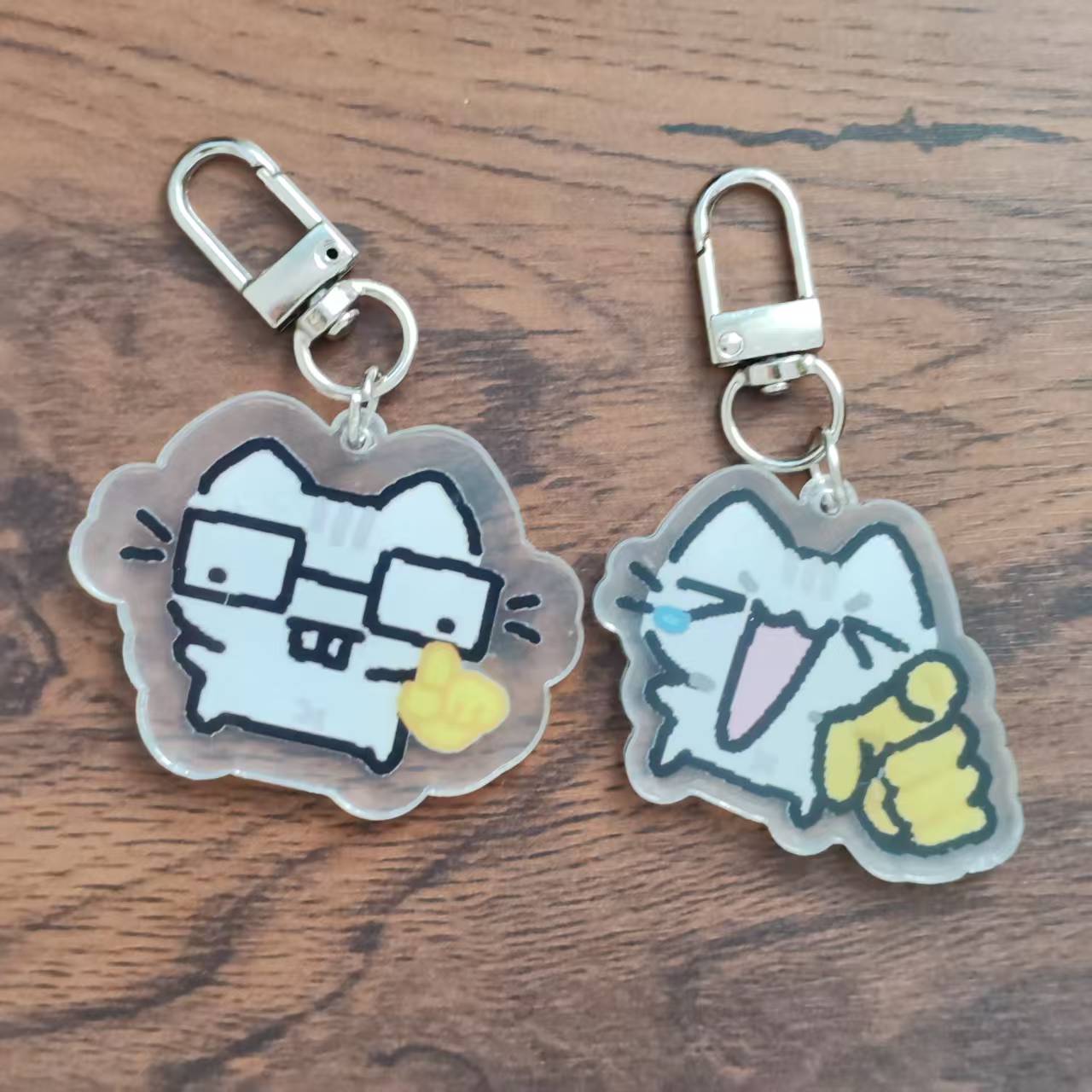 2d Flat Pixel Cat Keychain - G - Retro Gaming Keychain recensione e prezzo