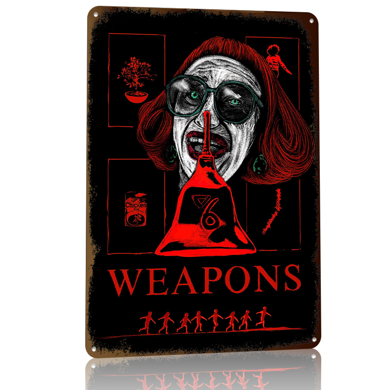 Creepy Woman With 'WEAPONS' Te - Retro Gaming At recensione e prezzo