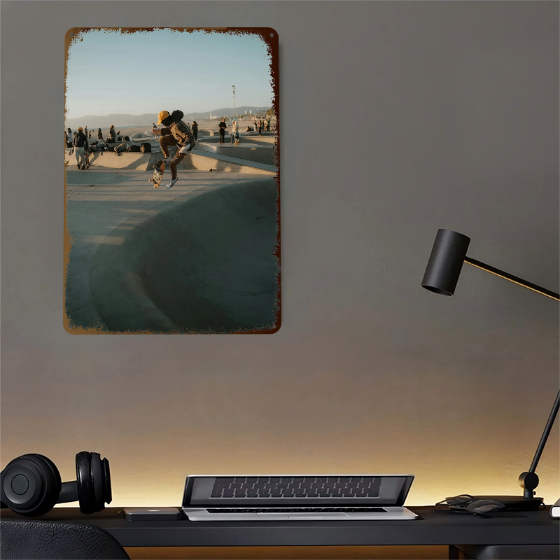 Skateboarder Mid-air At Sunset - Retro Gaming At recensione e prezzo